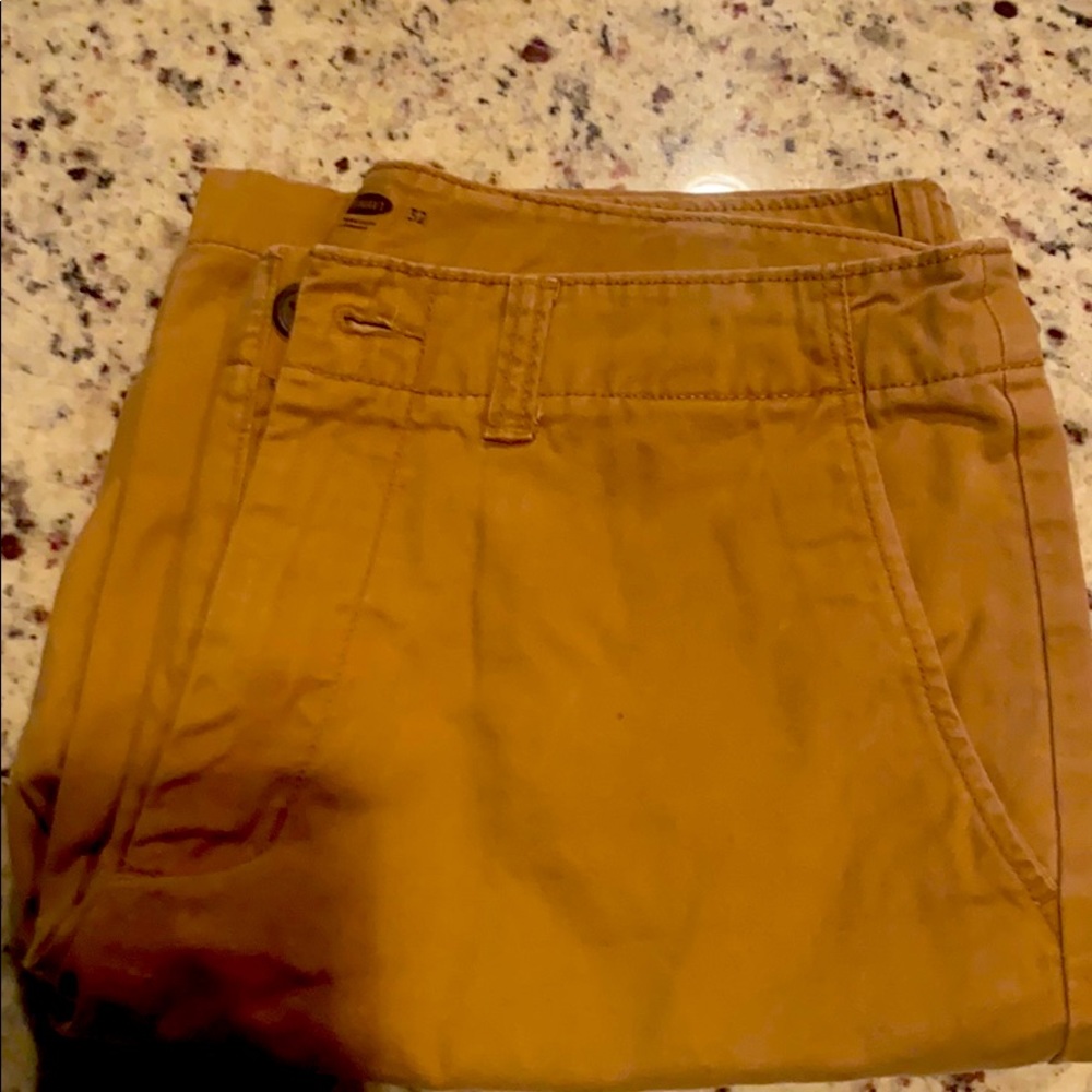 Old Navy Khaki shorts